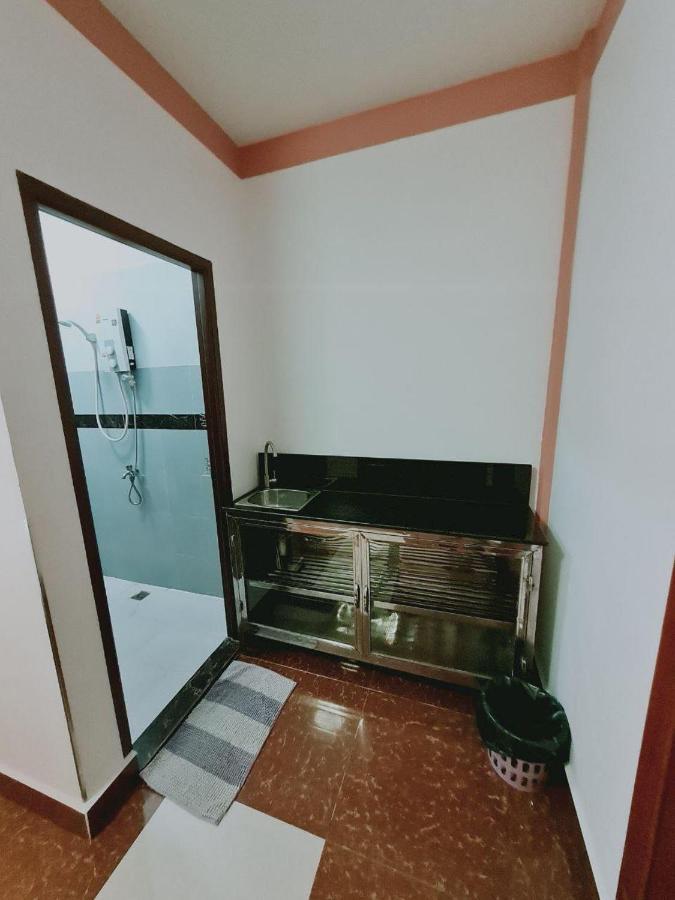 Soben Sensok Guesthouse Phnom Penh Luaran gambar