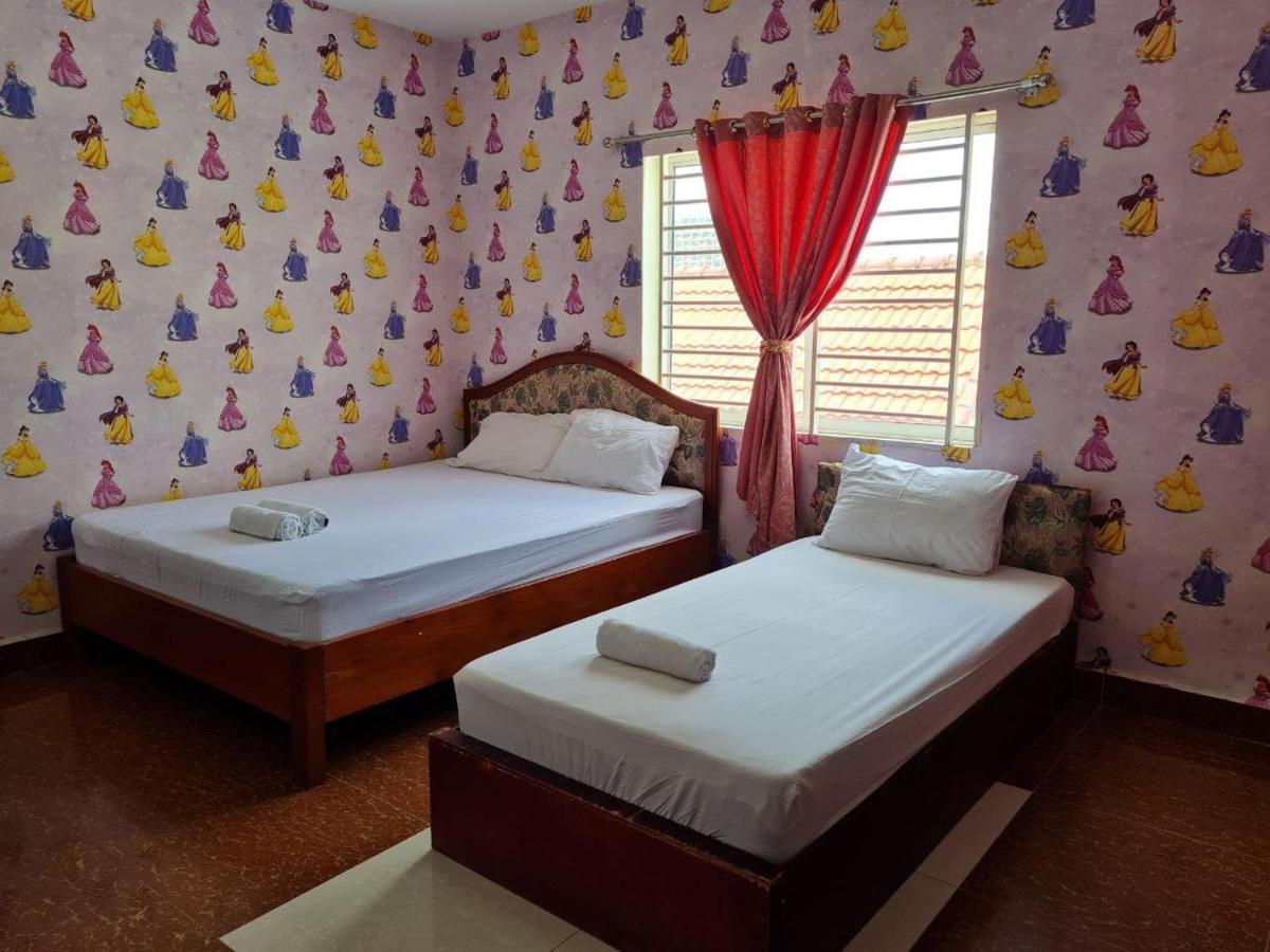 Soben Sensok Guesthouse Phnom Penh Luaran gambar