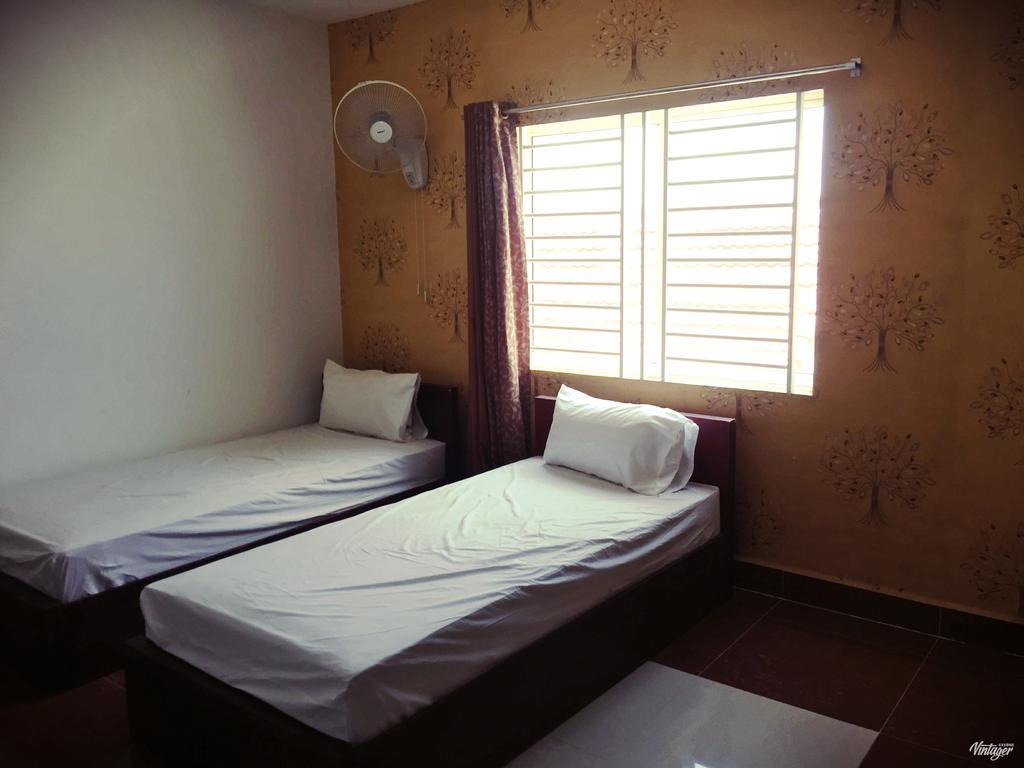 Soben Sensok Guesthouse Phnom Penh Luaran gambar