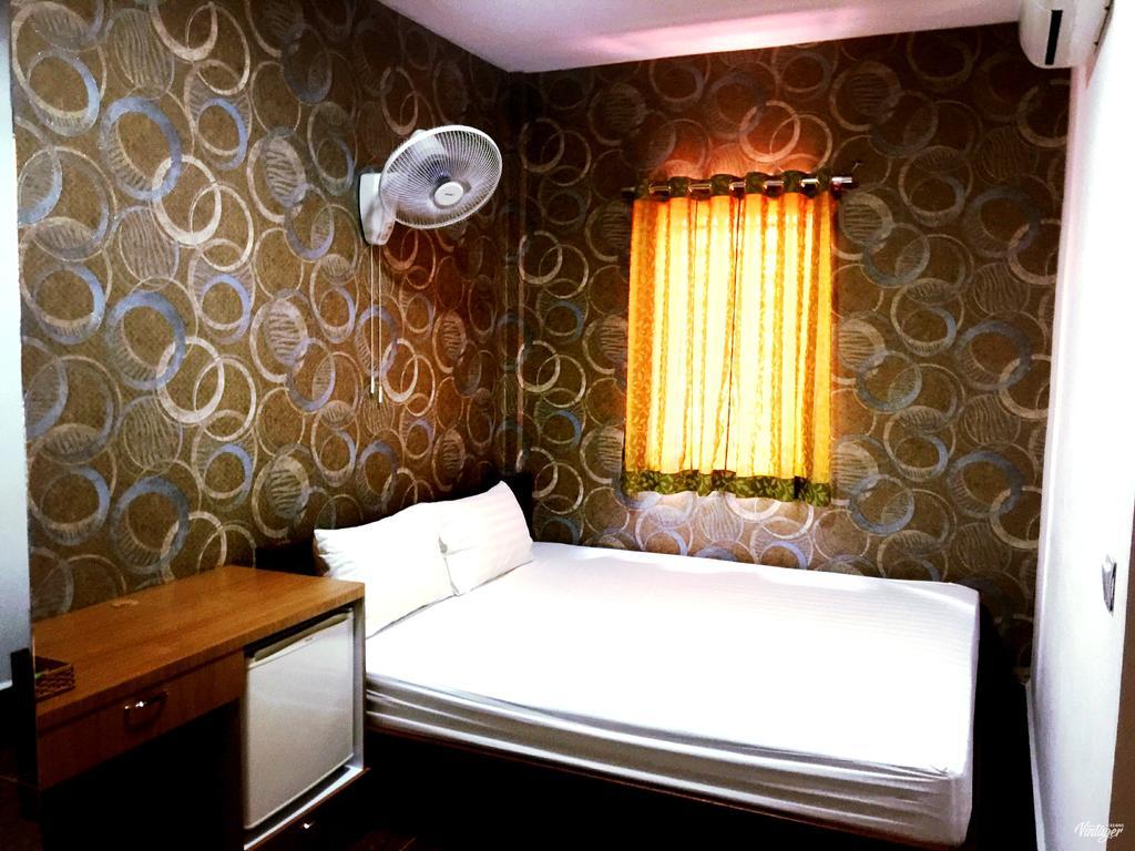Soben Sensok Guesthouse Phnom Penh Luaran gambar