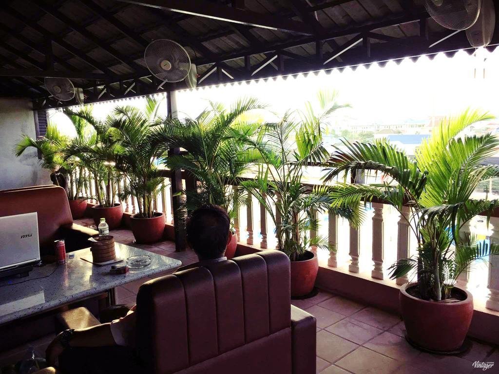 Soben Sensok Guesthouse Phnom Penh Luaran gambar